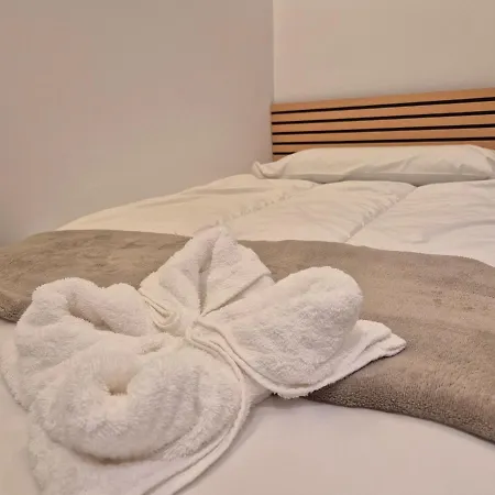 Daire R2R - Apartamento En El Centro De Gijon - 119A2 *