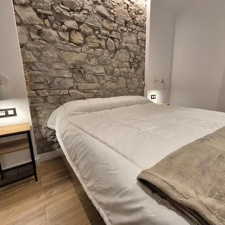 R2R - Apartamento En El Centro De Gijon - 119A2 *